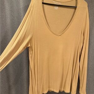 American Eagle Outfitters Women's Beige Long Sleeve Tee